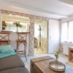 Sainte Claire Vieille 38m2 Terrasse Proche Gare Et 4 Pers 3 étoiles Annecy